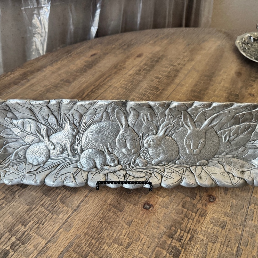 Arthur Court Oblong Bunny Tray